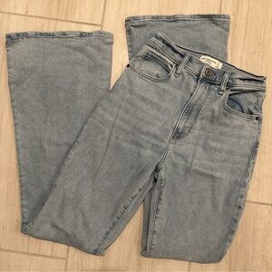 Abercrombie Flare High Rise 4L Curve Love